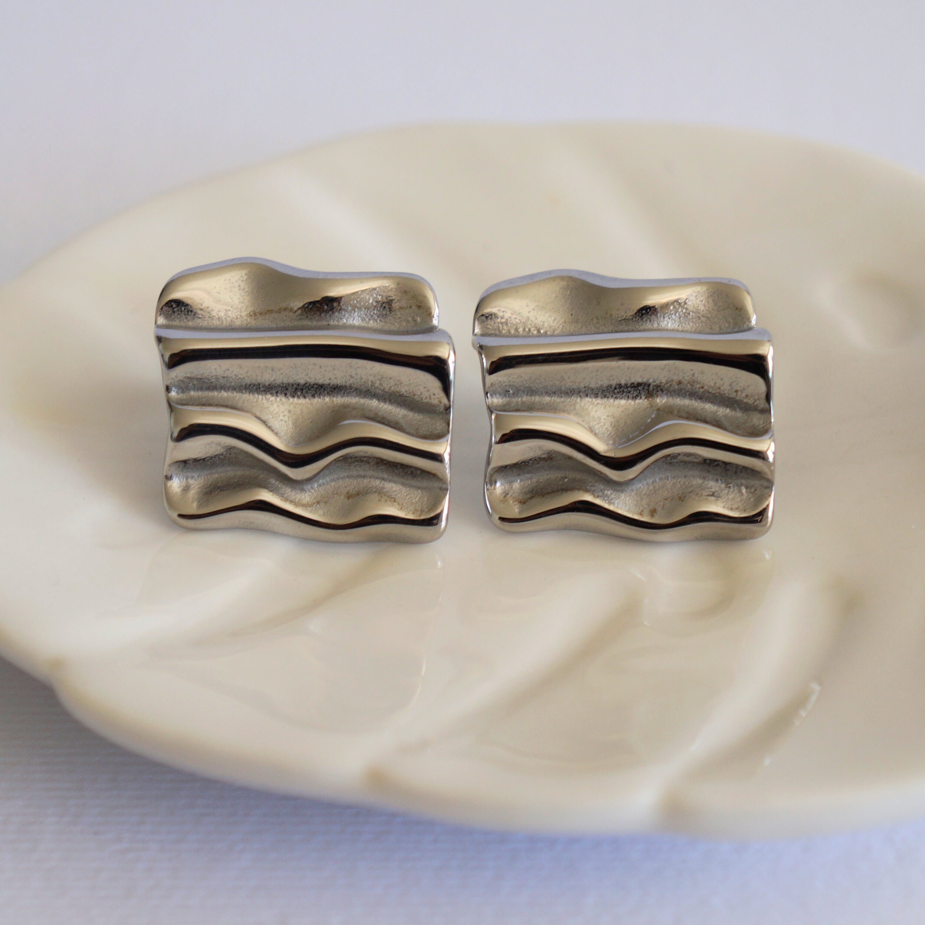 Aretes - Square waves