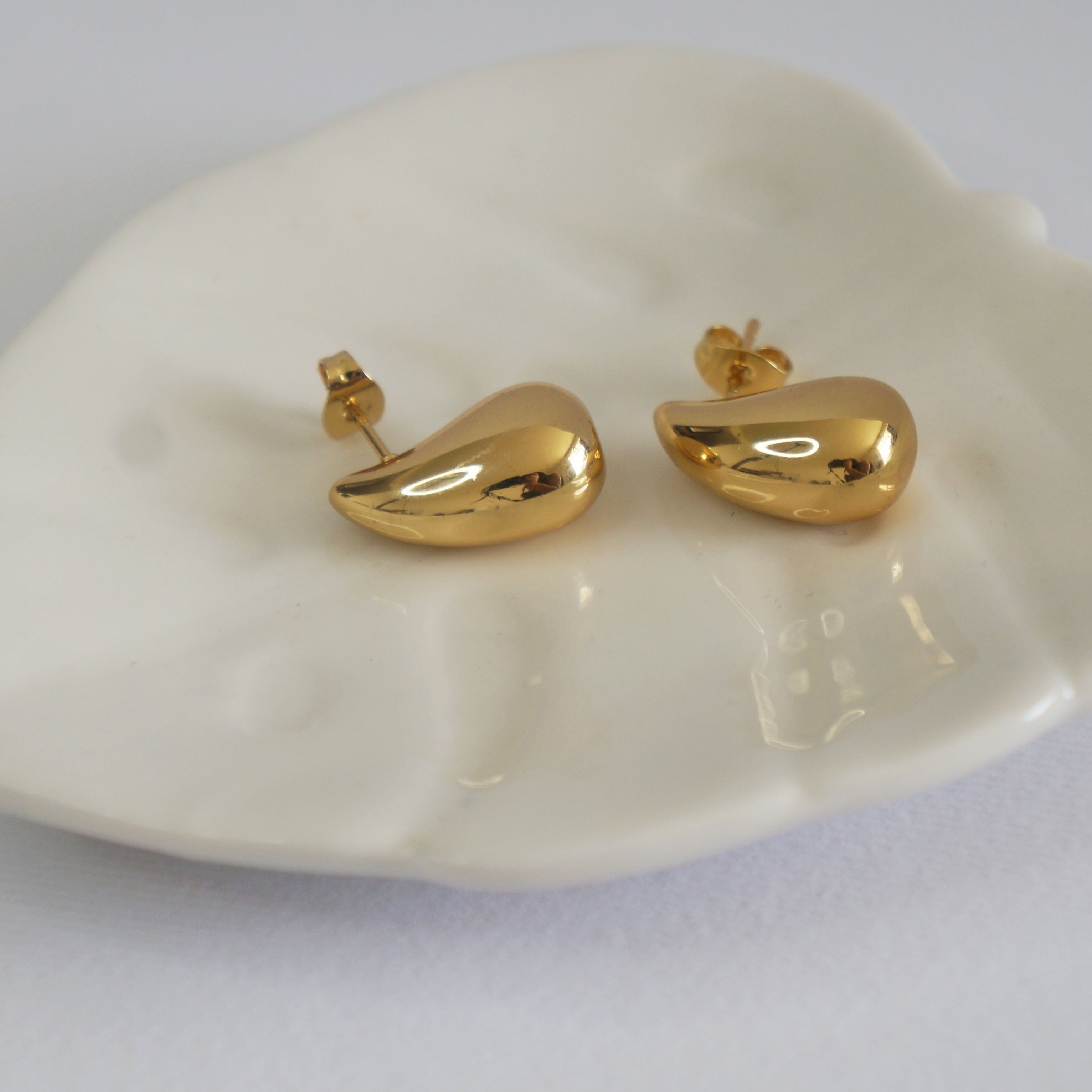 Aretes - No more crying