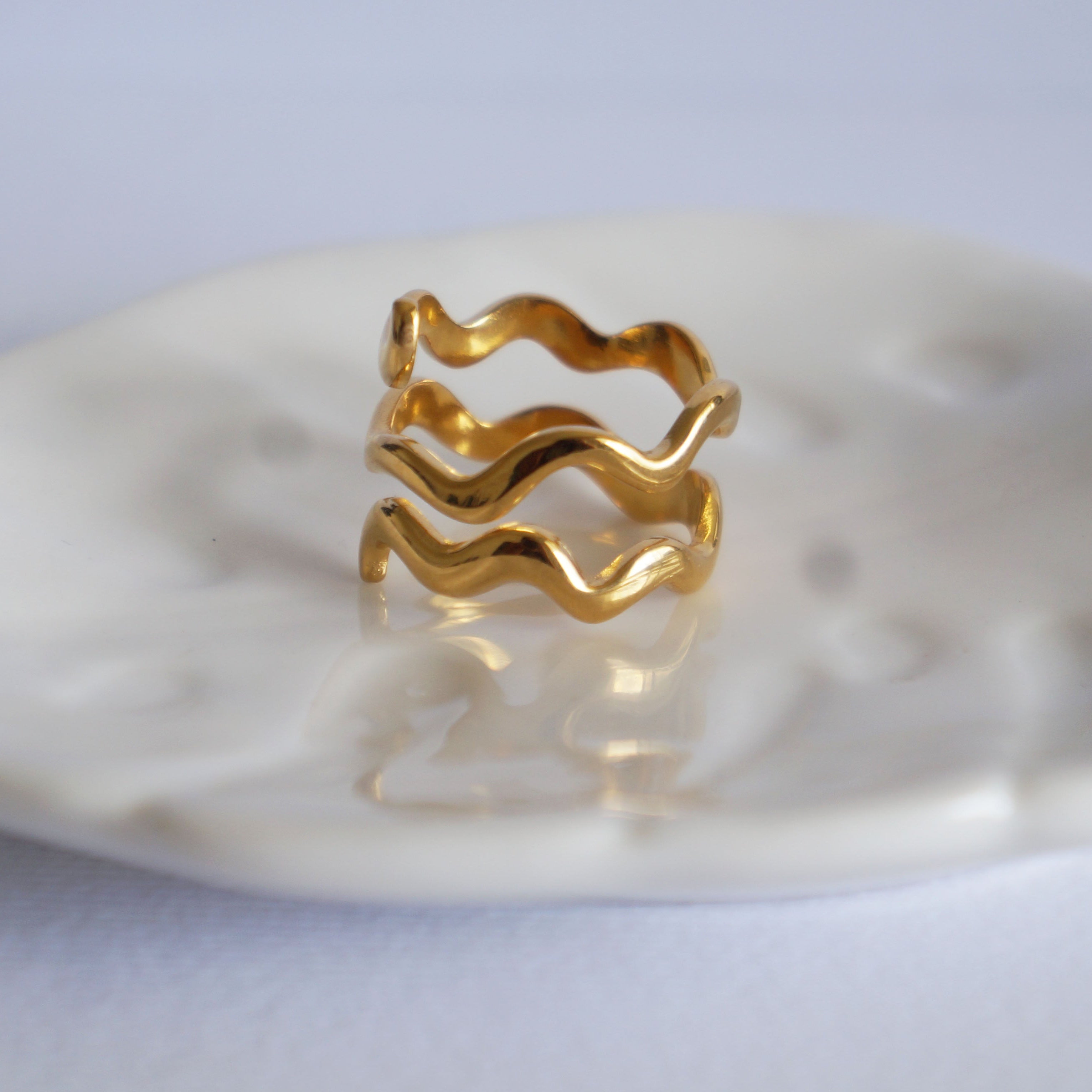 Anillo - Ocean waves